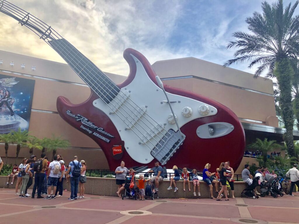 Magic Kingdom e Hollywood Studios: dois parques em um dia.