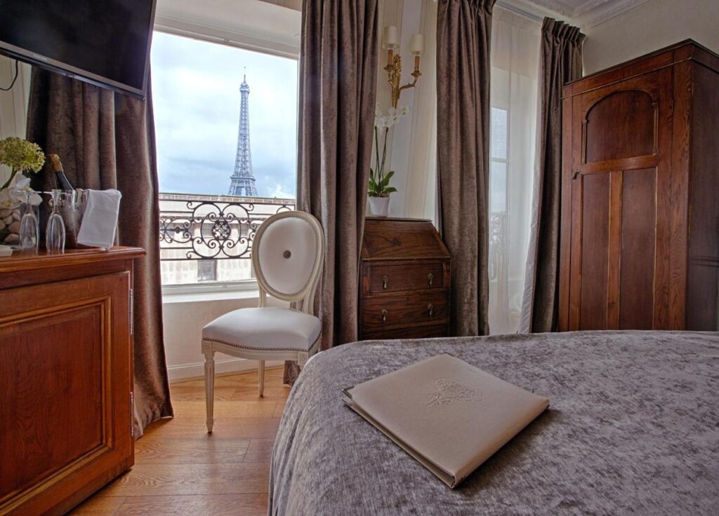 Hotéis com vista para a Torre Eiffel em Paris